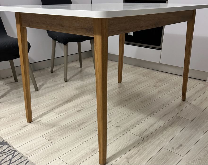 Masa bucatarie 120x80 in stil scandinav la super pret