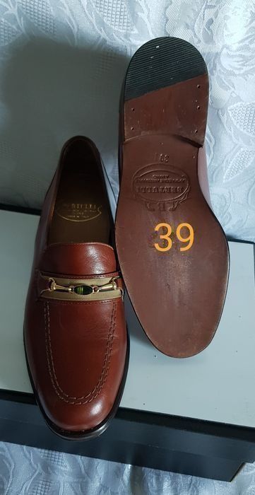 Pantofi din piele naturală