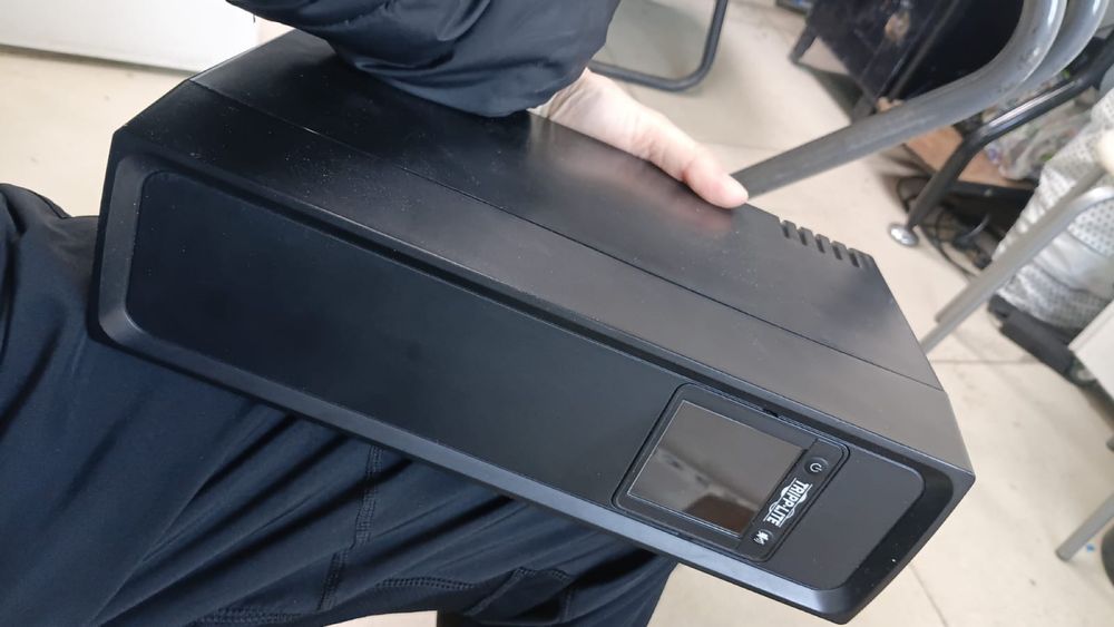 ИБП trip line 1000VA 500W