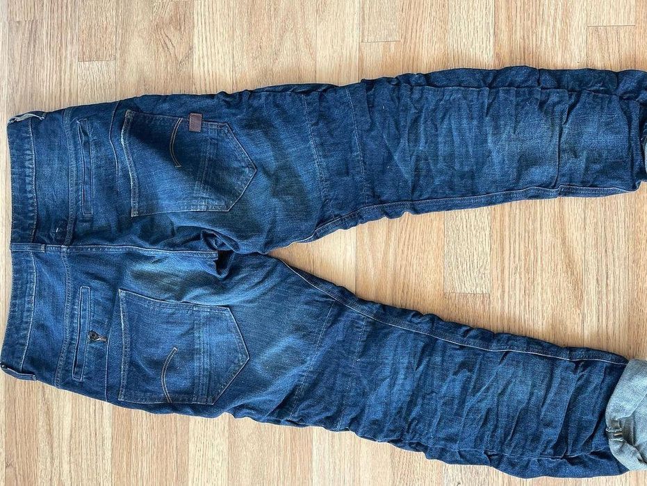 Pantaloni de blugi G-Star nepurtati