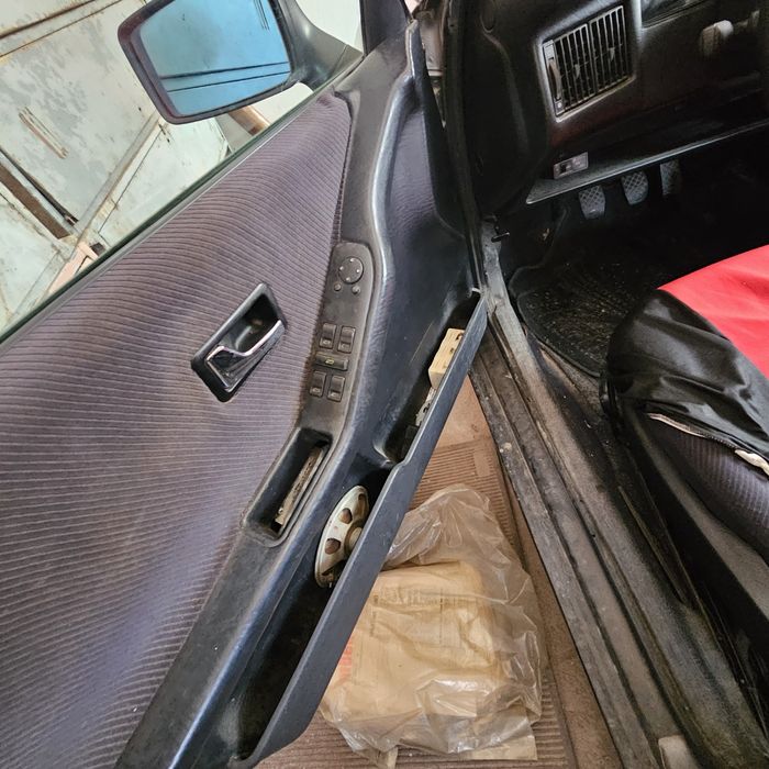 Audi Ауди 80 B4/Б4 1991г. Запазено състояние