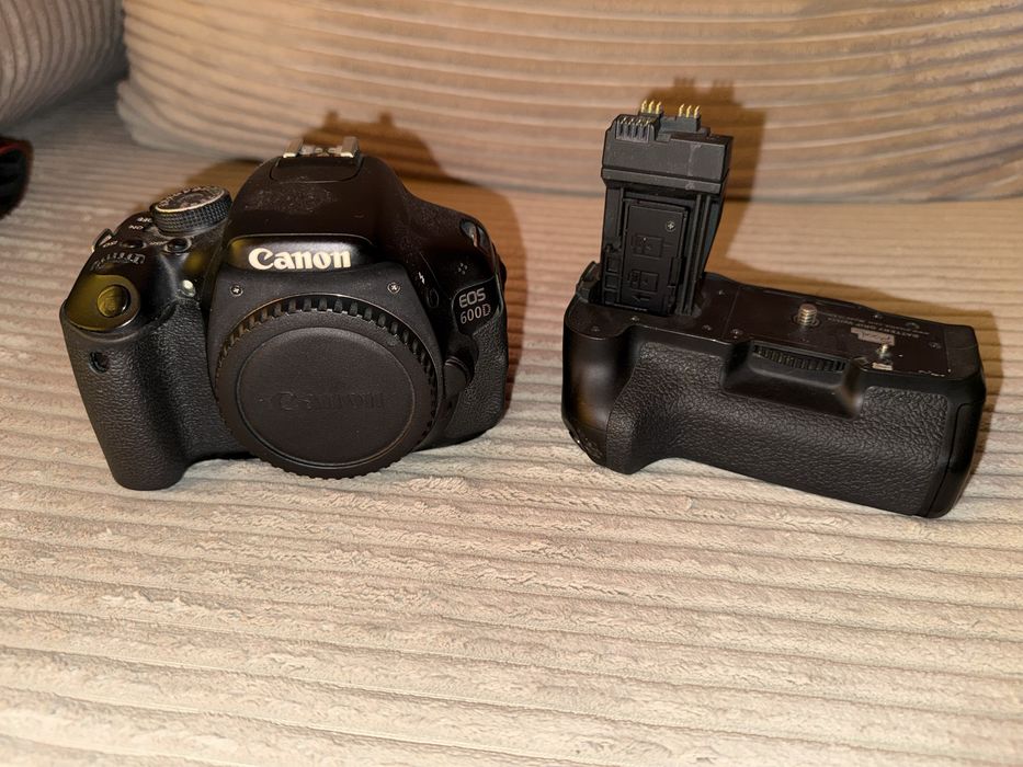 Echipament foto Canon 80D 600D Sigma
