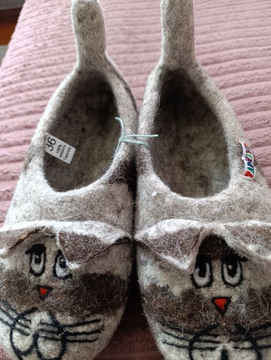 Натуральные войлочные тапочки