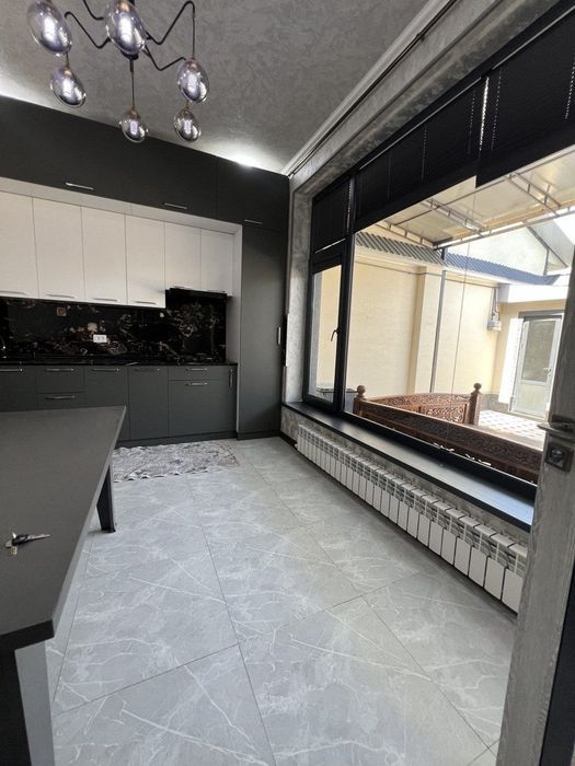 Юнусабад Коттедж Шахристанский махалля 1.25 соток Евро ремонт 2 этаж