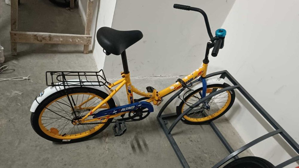Продам детский велосипед АИСТ