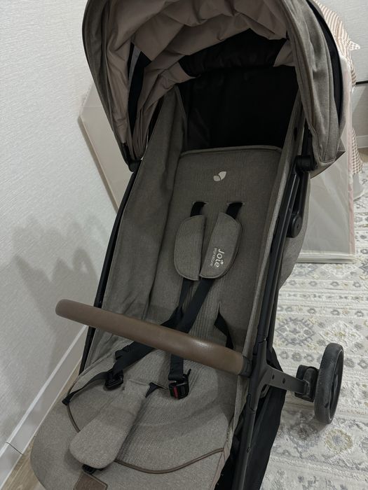Joie Parcel Lx коляска