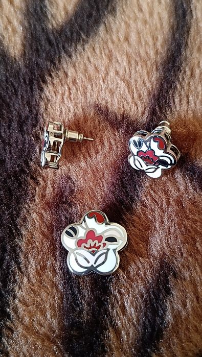 Комплект от стомана и емайл