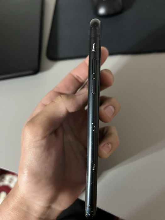 Iphone xr 64gb все работает