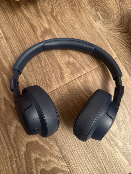 Наушники JBL TUNE 700BT