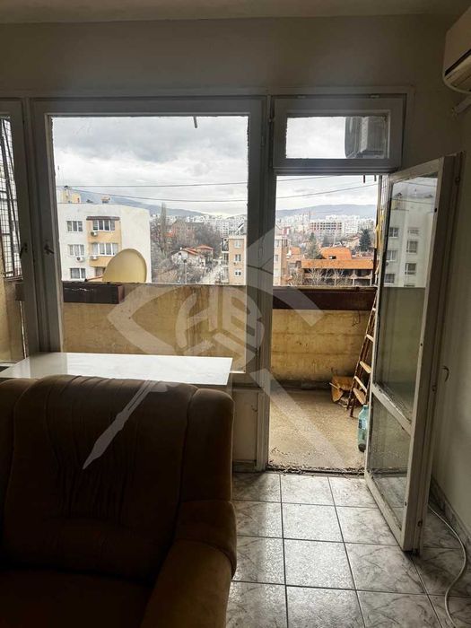 Двустаен апартамент в кв. Модерно предградие № 89090