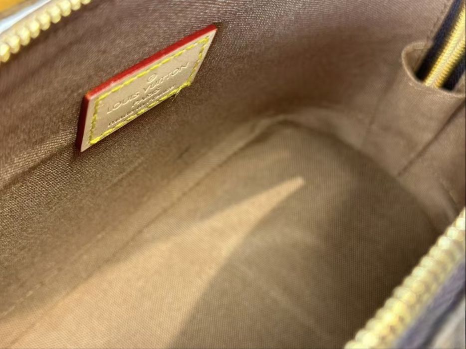 Geanta LV / Louis Vuitton / Alma / PREMIUM