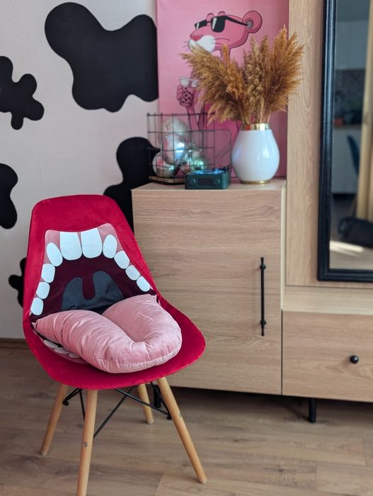 Продам чехол на стул.