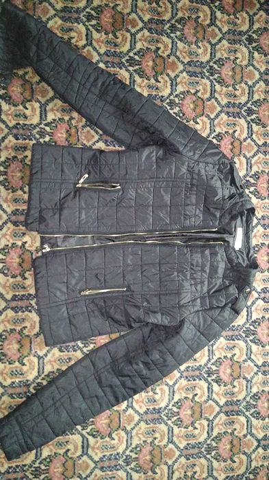 Jacheta/Vesta de dama, de vanzare, nepurtata