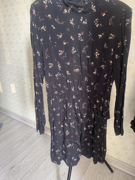 Продам вечерние платья