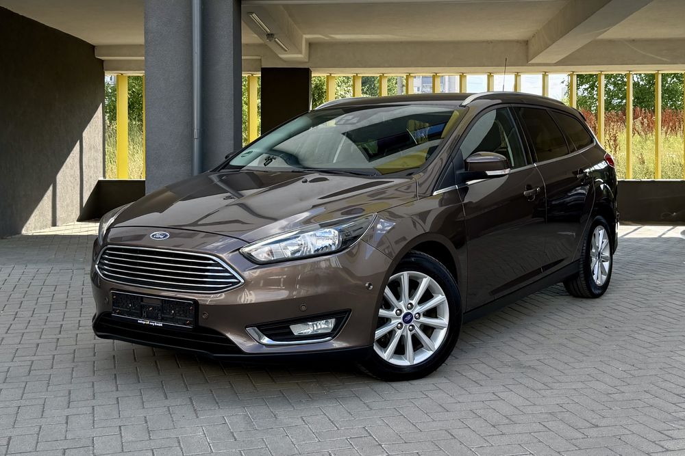 Ford Focus Titanium 02/2016 1.5TCI 120CP