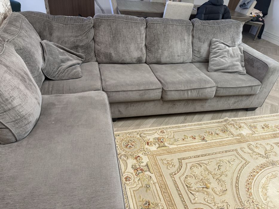 Продам Диван угловой