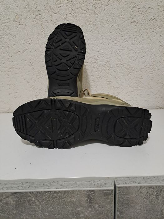 Adidas унисекс боти