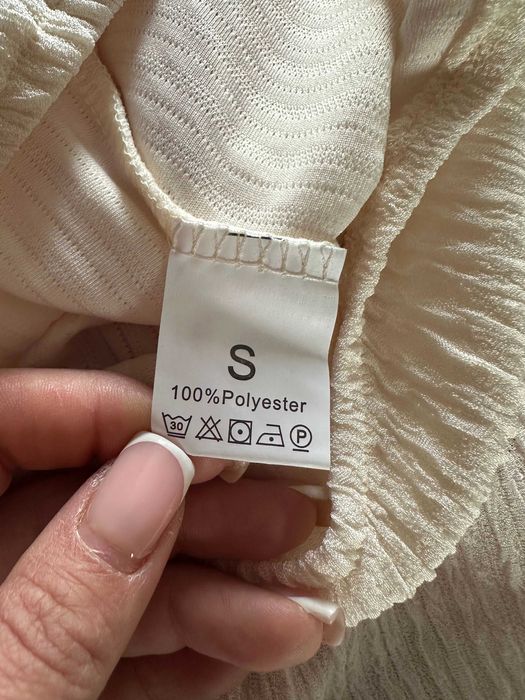 Ефирен дамски летен комплект в бежов цвят - размер S