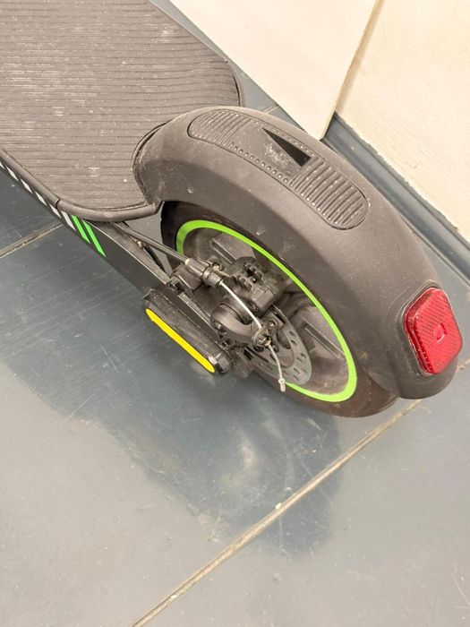 Trotineta electrica Acer ES 3 Advance, pliabila, 3 viteze, negru -A-