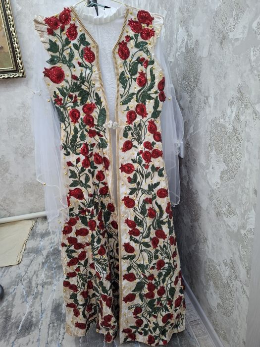 Сарпа кийим сотилади