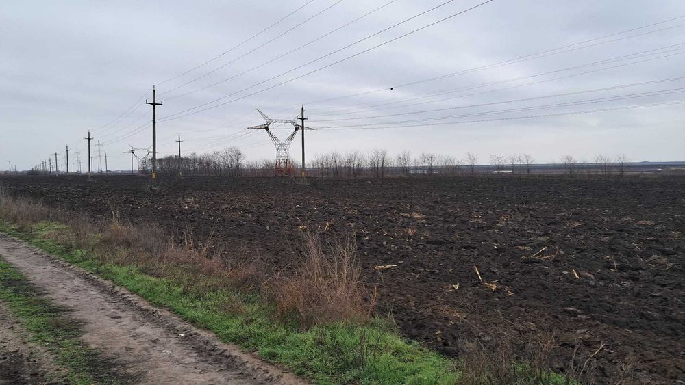 Vand  teren extravilan  Vanatori    12000mp        3,7e    mp