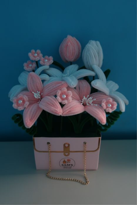 Flori, buchete realizate manual