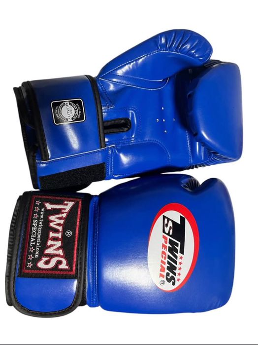 Боксови ръкавици  Twins 14oz