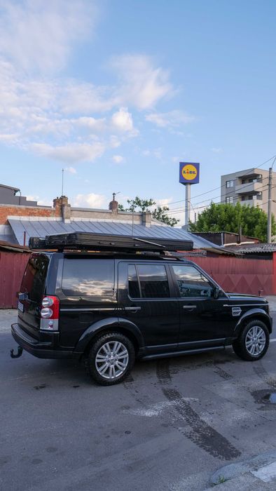 Land Rover Discovery 4