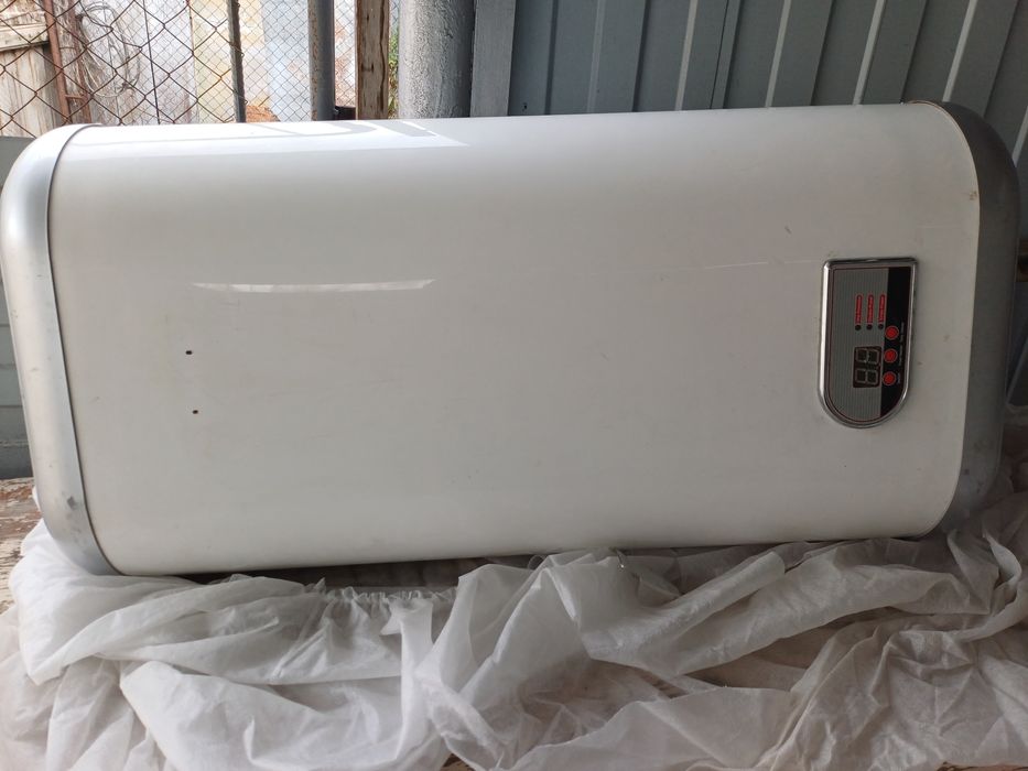 Водонагреватель.