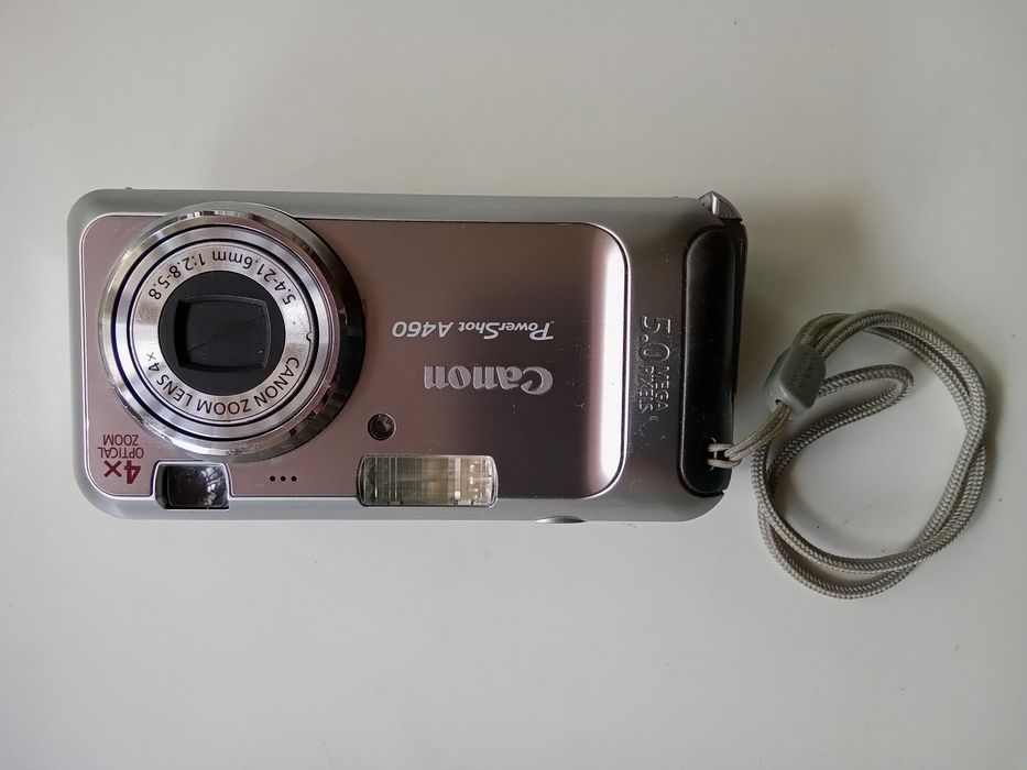 Фотоаппарат цифровой Canon А 460 . Не включается .Ремонтировать.