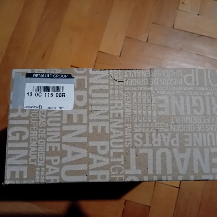 Обтегач на ангренажен ремък за рено и дачия 1.5 дизел