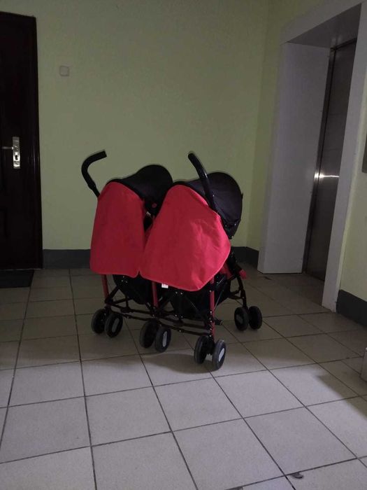 Коляска для двойни Chicco
