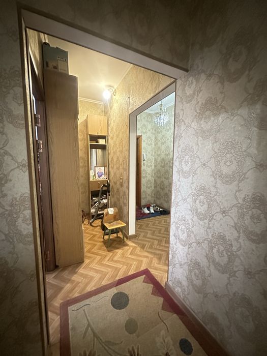 Продам 3 комнатную квартиру