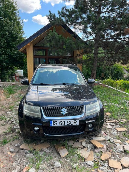 Vând Suzuki Grand Vitara 2012 4x4