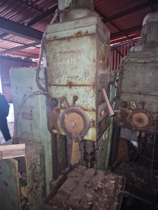 Сверлильный станок 2 н135