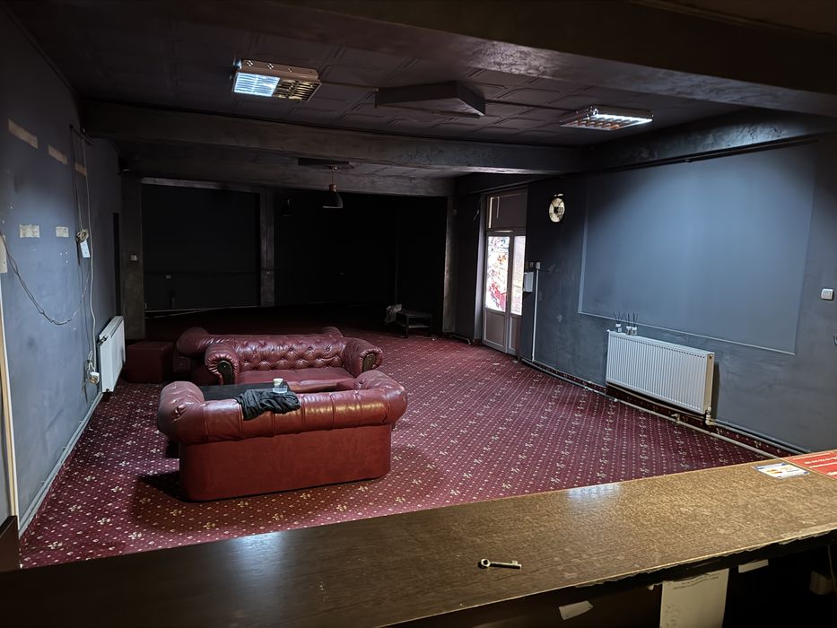 De Inchiriat Spatiu Comercial Central.