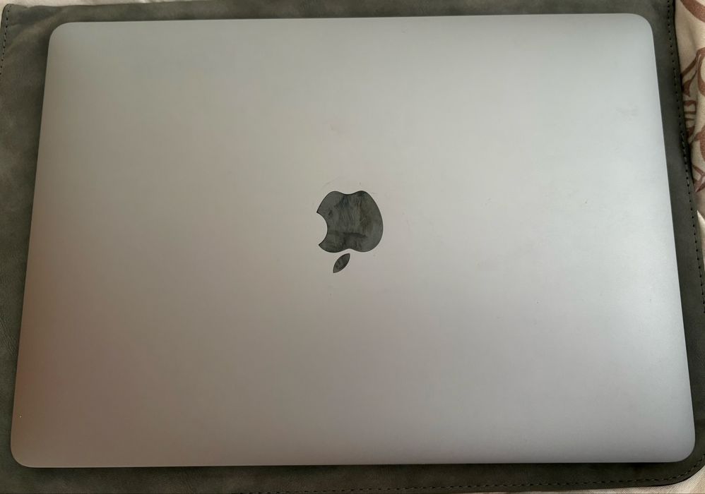 Macbook Air 13 inch M1