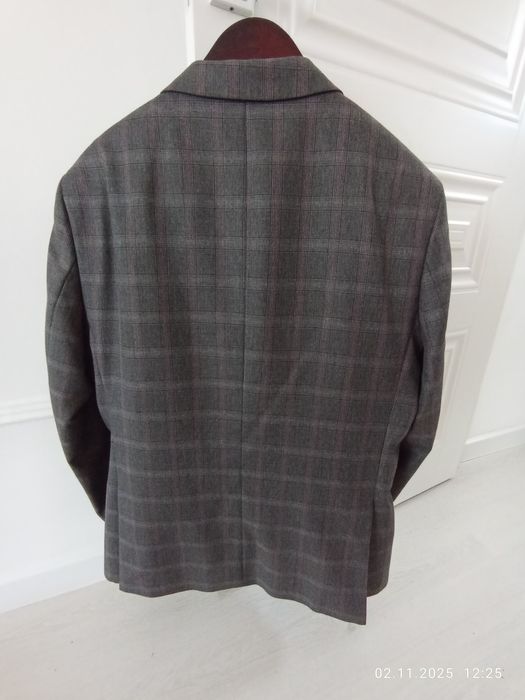 Костюм мужской 54 размер