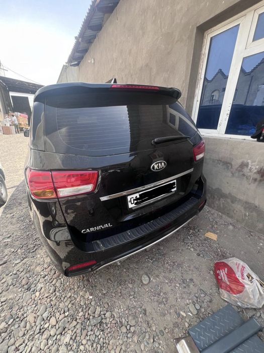 Kia Carnival 2016 — 6