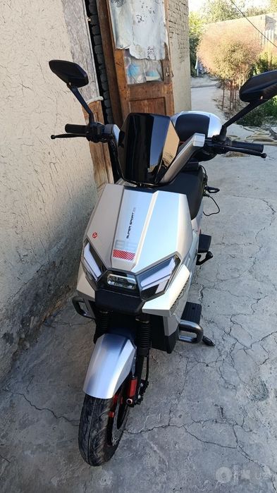 Elektron skutr sport