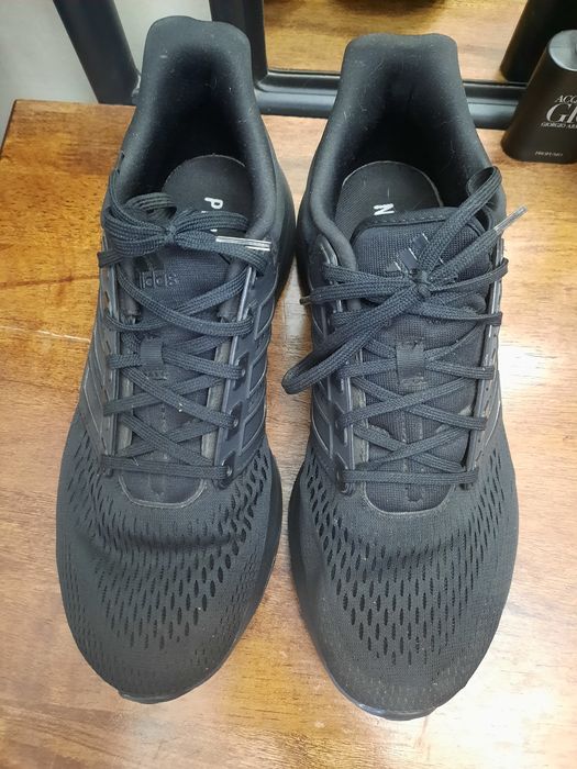 Adidas original 40 размер.