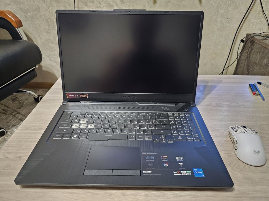 ASUS TUF F17 ноутбук