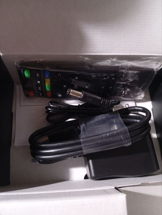 Продаю тв-приставку