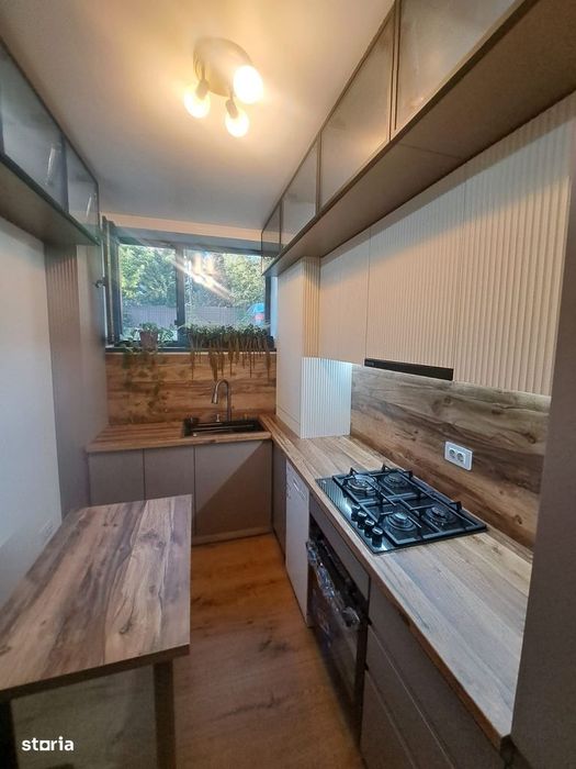 Apartment lux amenajat cu gradina proprie 3 camere
