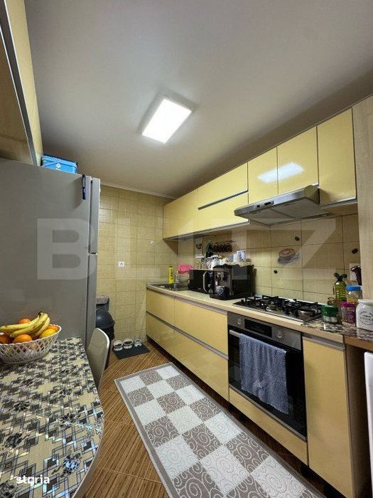 Apartament cu 4 camere, 91,5 mp, decomandat, zona Marasesti