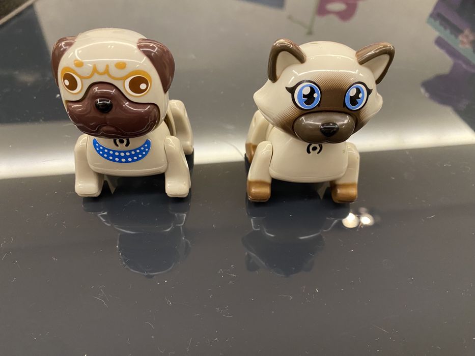 Дом и фигурки Petshops