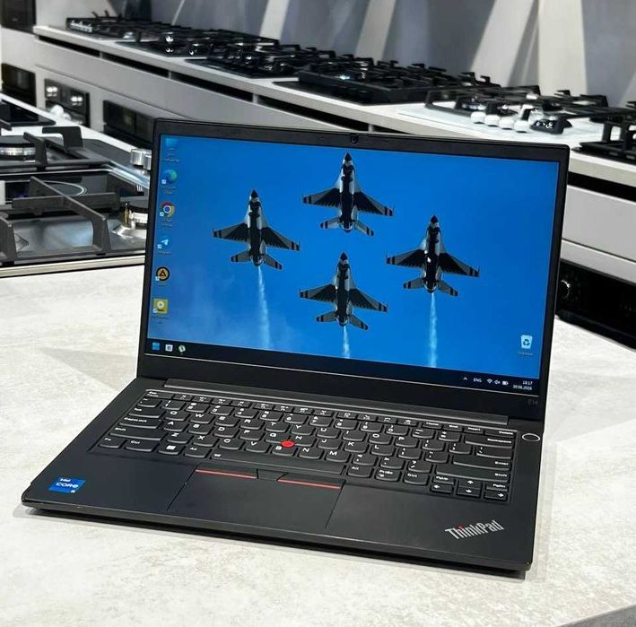 Lenovo Thinkpad E14 i5-1135g7 8/256 Display 14' FHD IPS