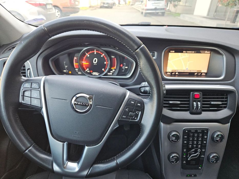 Volvo V40 Volvo V40 Disel 2.0 Euro 6,An-2017
