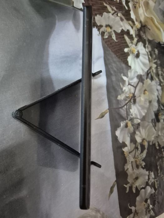 Vand Motorola Edge 40 negru- 256 Gb