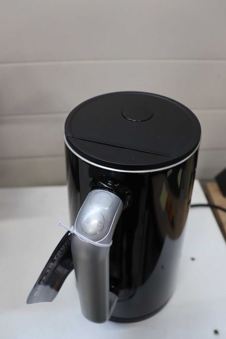 Електрическа кана Krups Smart’n Light 1.5L (BW8018) 1700W
